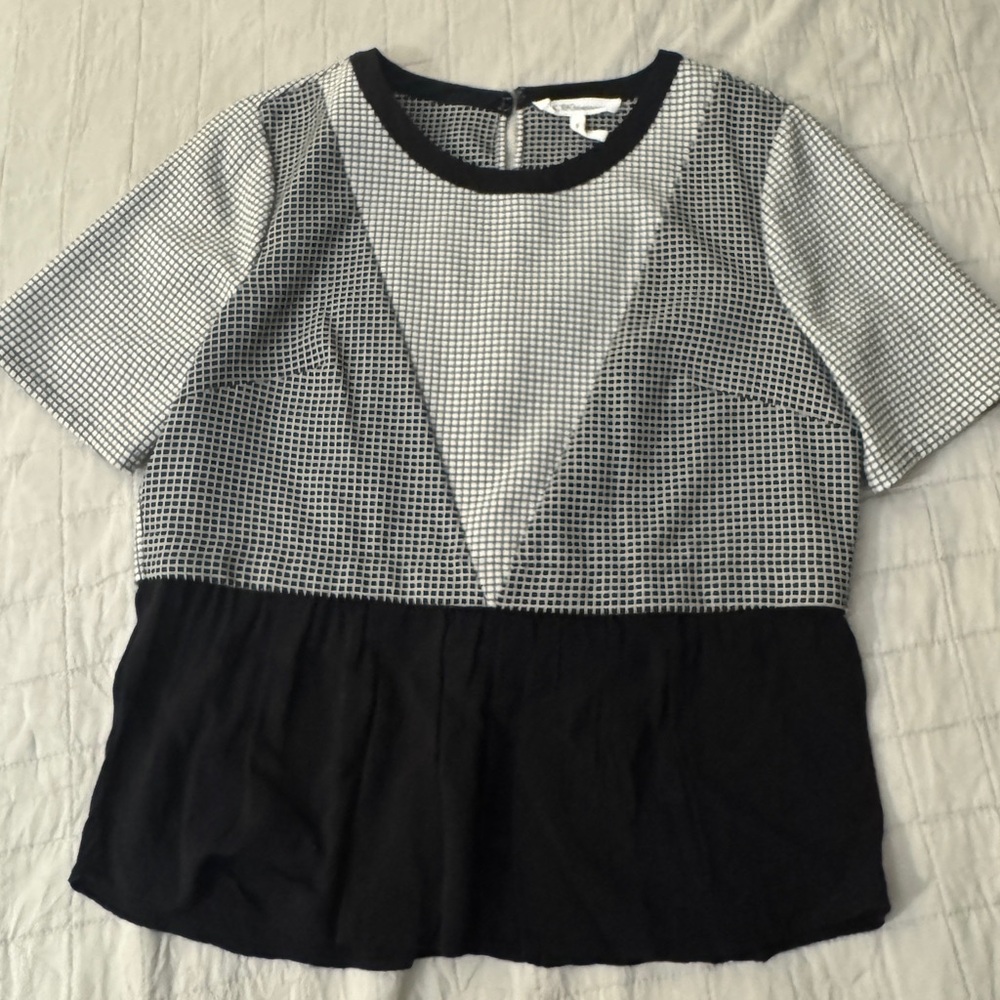 BCBGeneration Black and White Peplum Short Sleeve Blouse
